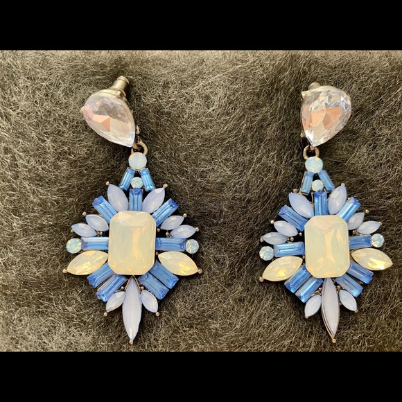 Blue earrings - Picture 2 of 2